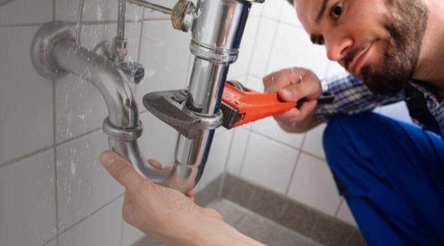 Professional emergency plumbing in Dike, TX